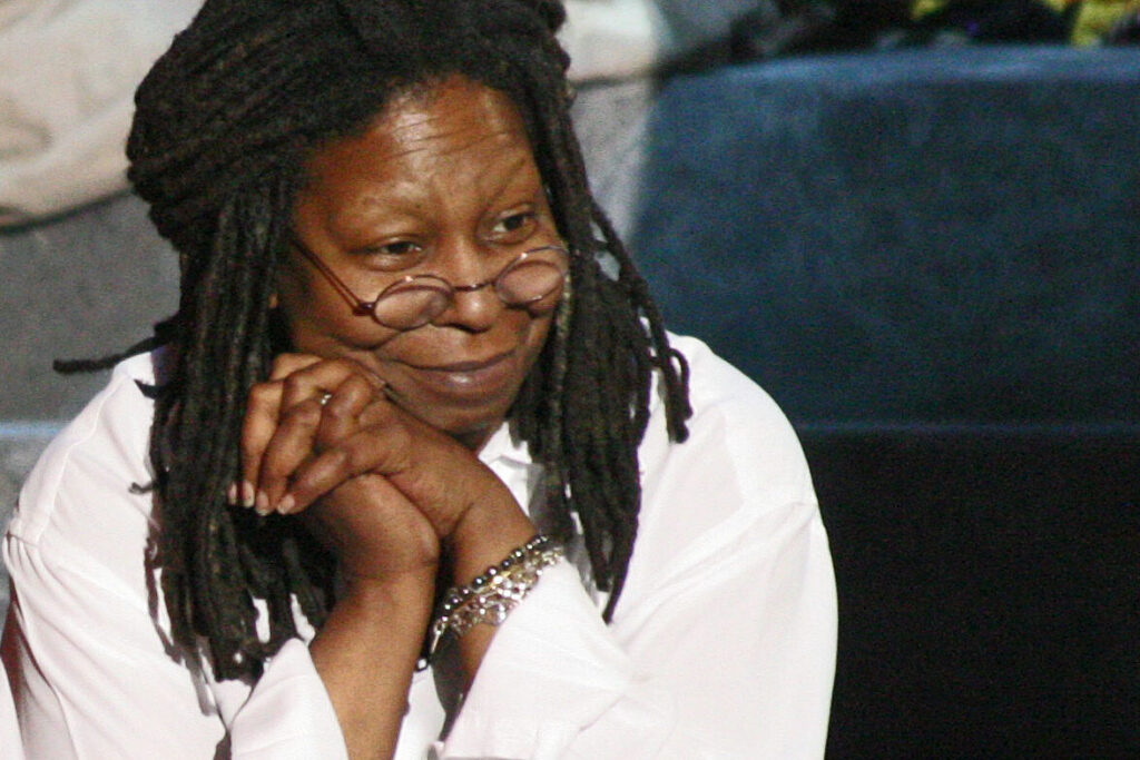 Whoopi Goldberg no eyebrows